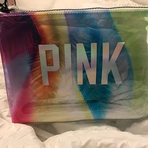🛍Victoria’s Secret Prism Palm Make-Up Bag🛍